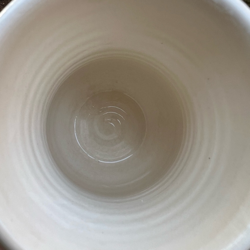 Mill Creek Stoneware Small Garland Berry Pottery Mug - Picture 6 of 6